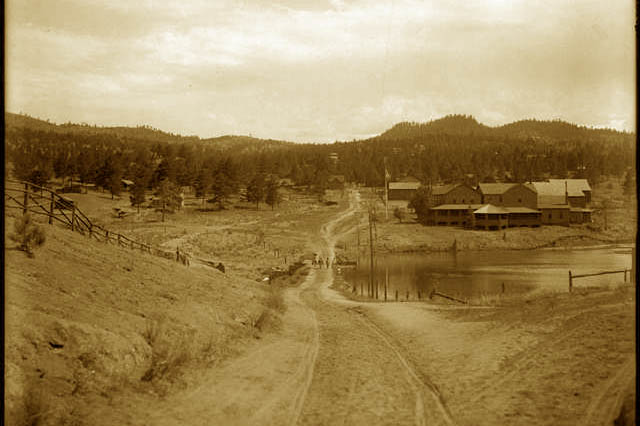 Buffalo Creek 1900